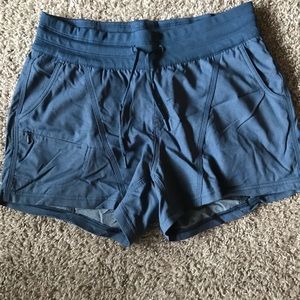 Women’s The North Face Aphrodite 2.0 shorts